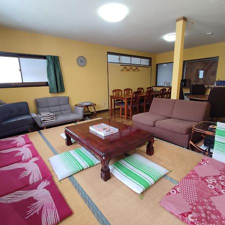 Peuf Lodge Otari Esterno foto